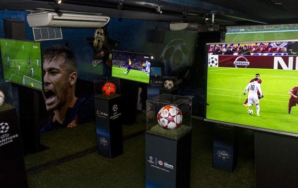 Showroom-Cinema Gaming