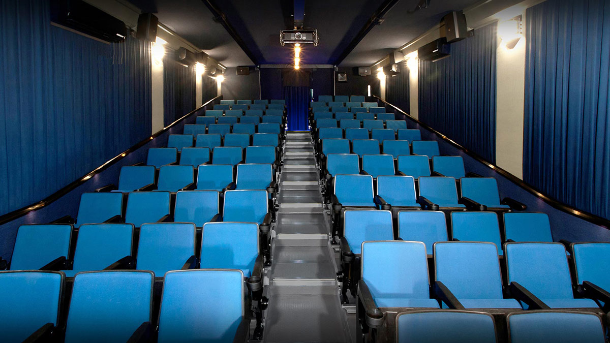 mobile movie theatre